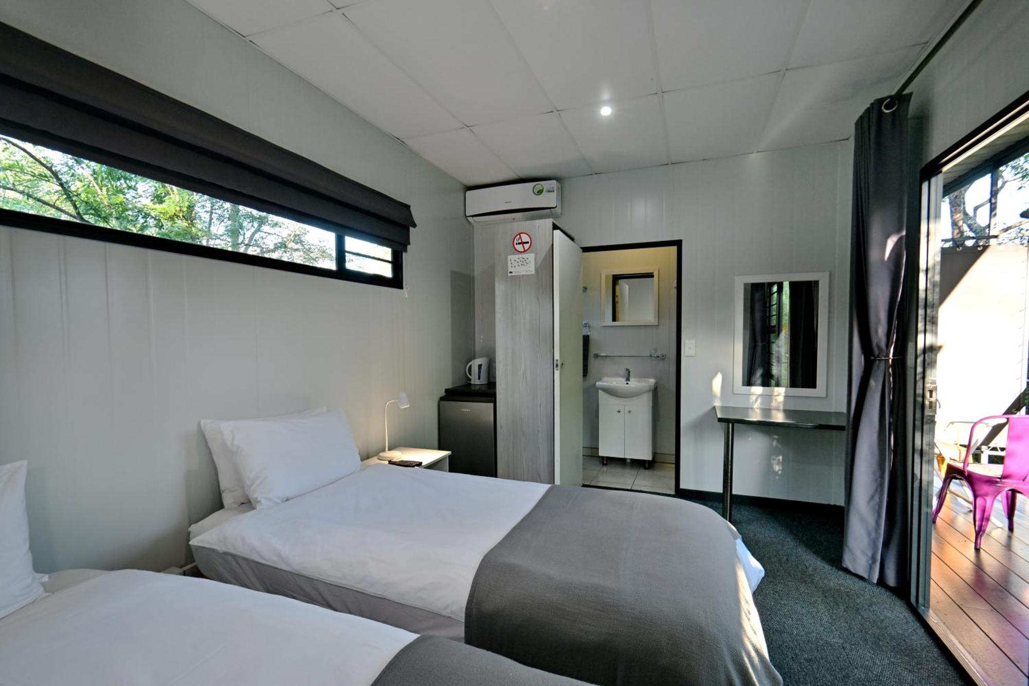Sleepover Kruger Gate Skukuza Room photo